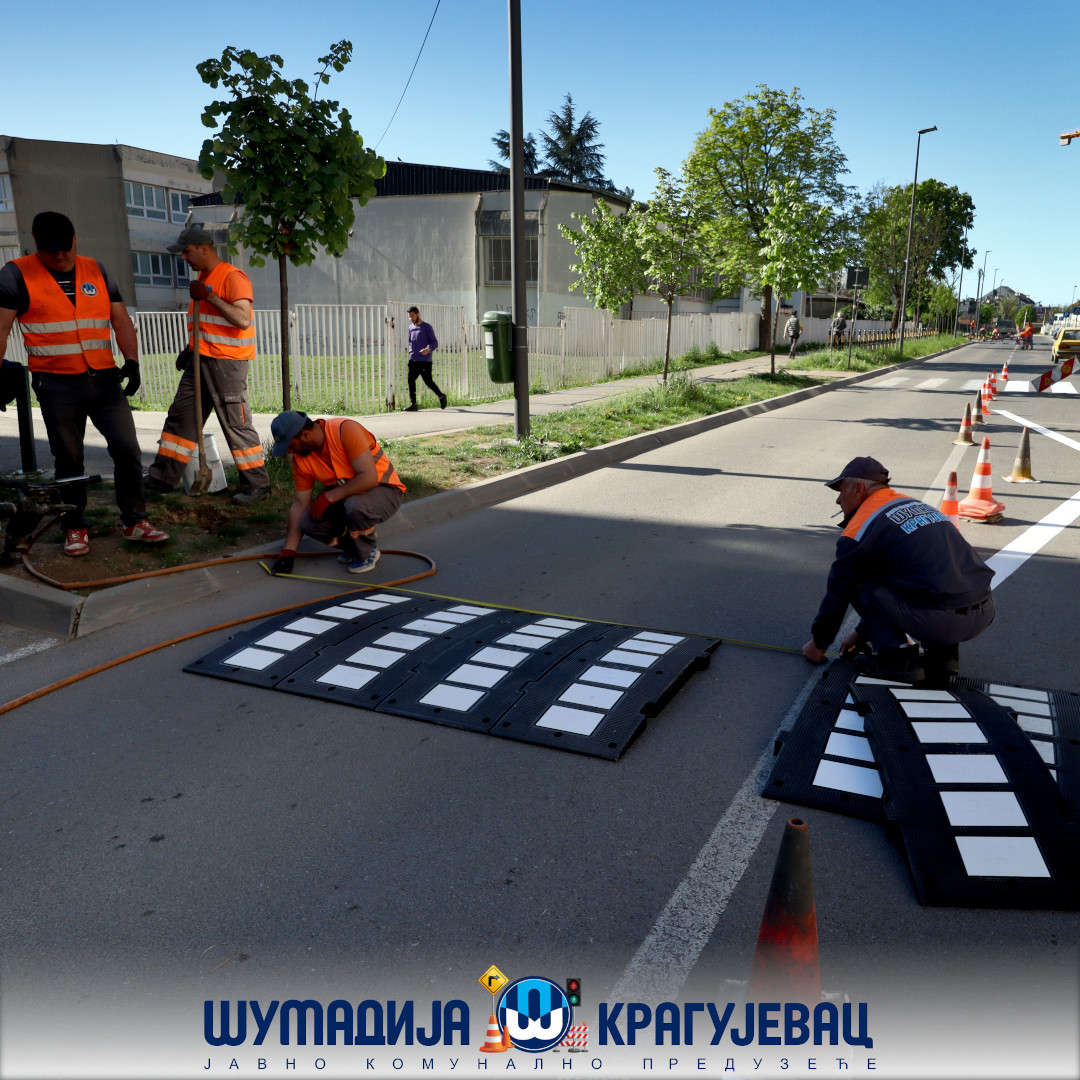 Služba signalizacije JKP Šumadija Kragujevac izvodi radove u zonama osnovnih škola